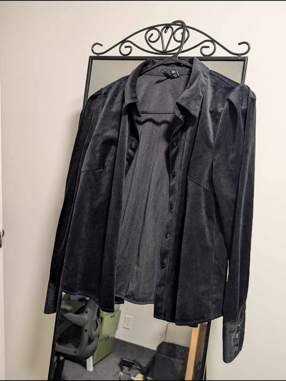 Women's Vintage Velvet Blouse